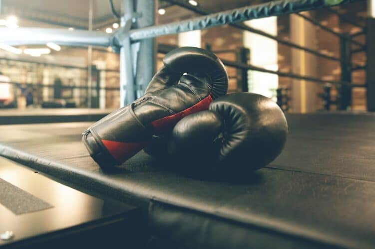 can you wash boxing gloves in a washing machine