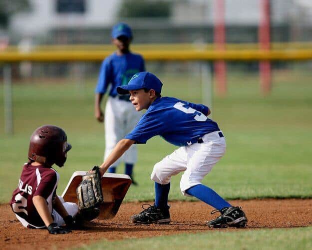 How to Choose the Right Baseball Glove