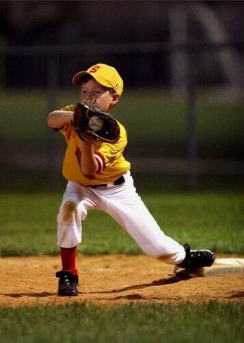 How to Loosen a Baseball Glove