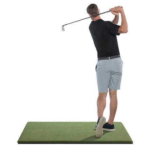 Who makes the best golf simulator