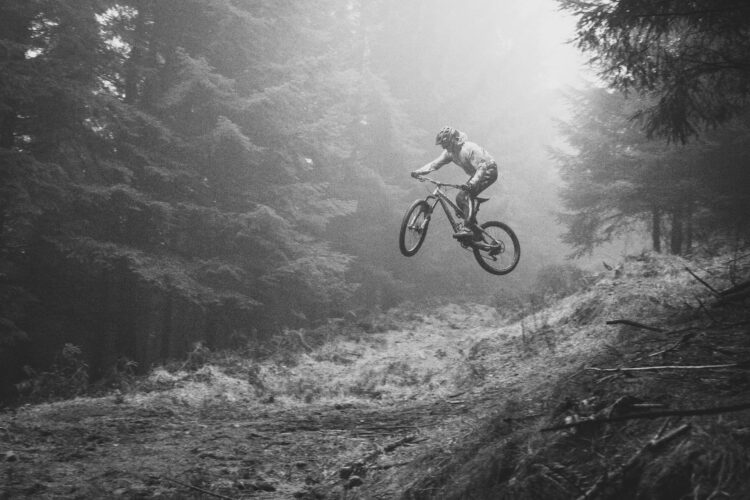 DO I NEED A NEW BIKE HELMET AFTER A CRASH