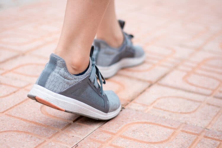training shoes vs walking shoes