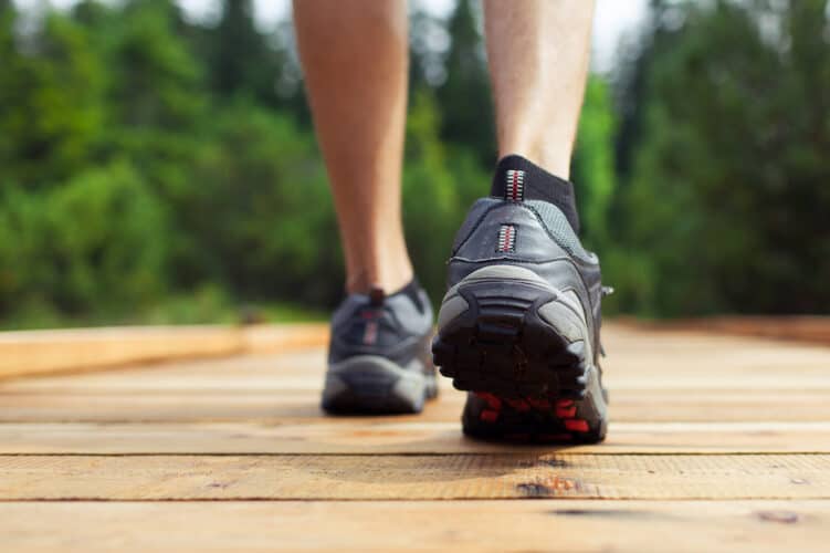 best walking shoes for overweight men