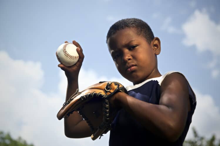 How to Fit a Baseball Glove for a Child
