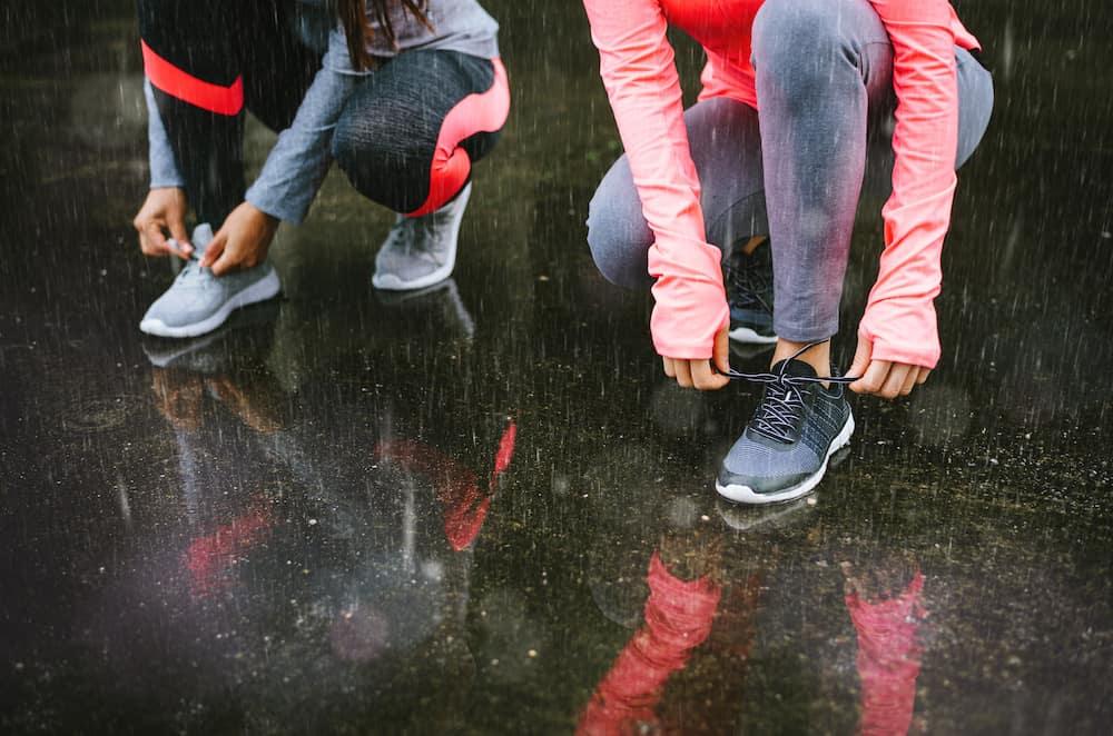 best walking shoes for rainy weather