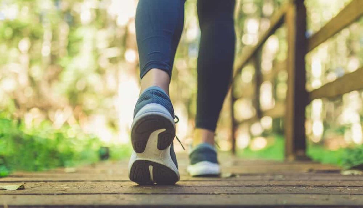 what walking shoes do podiatrists recommend