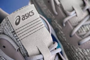 Which ASICS Shoes Are Best for Walking? Complete Reviews With Comparisons