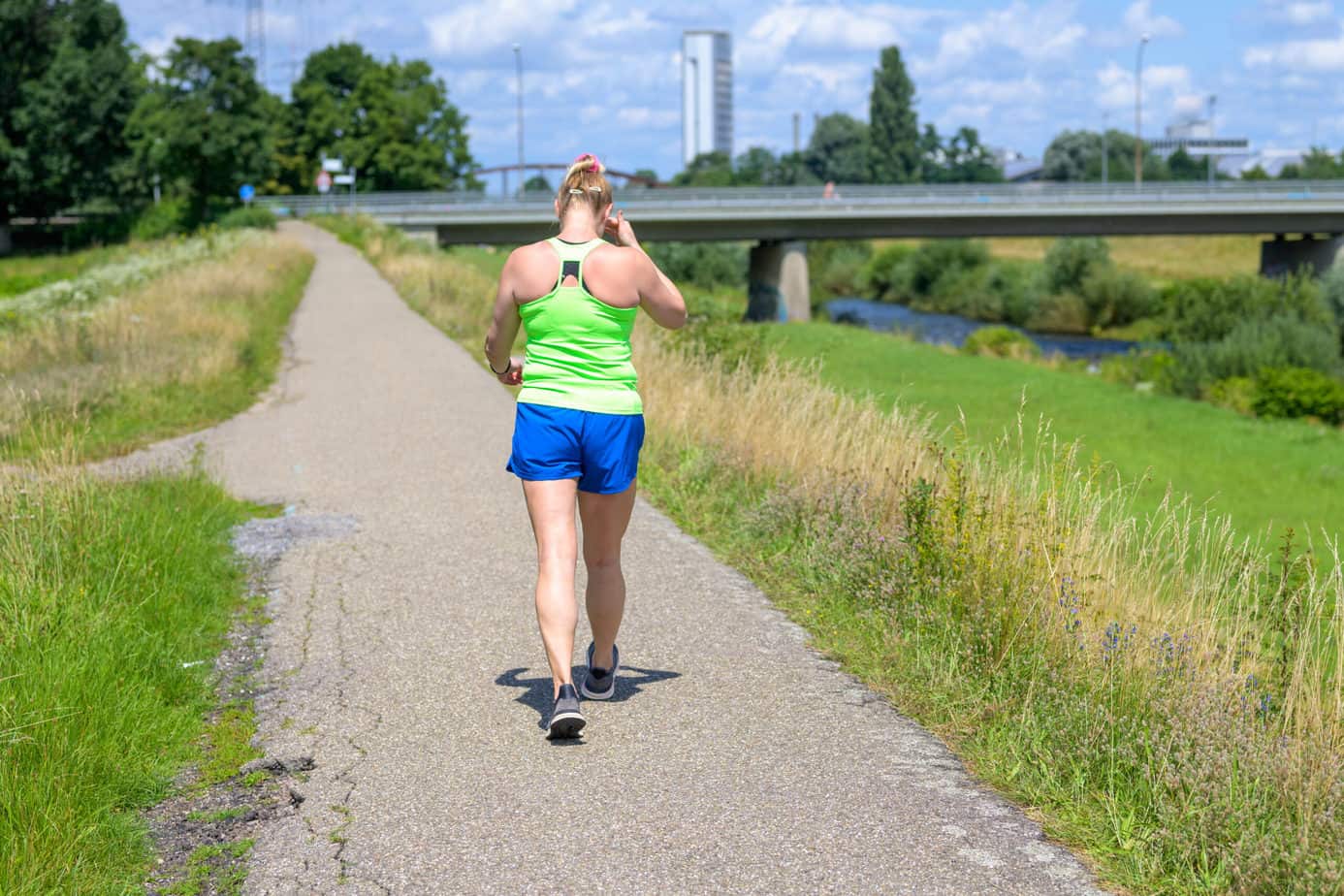 Are Memory Foam Shoes Good for Walking