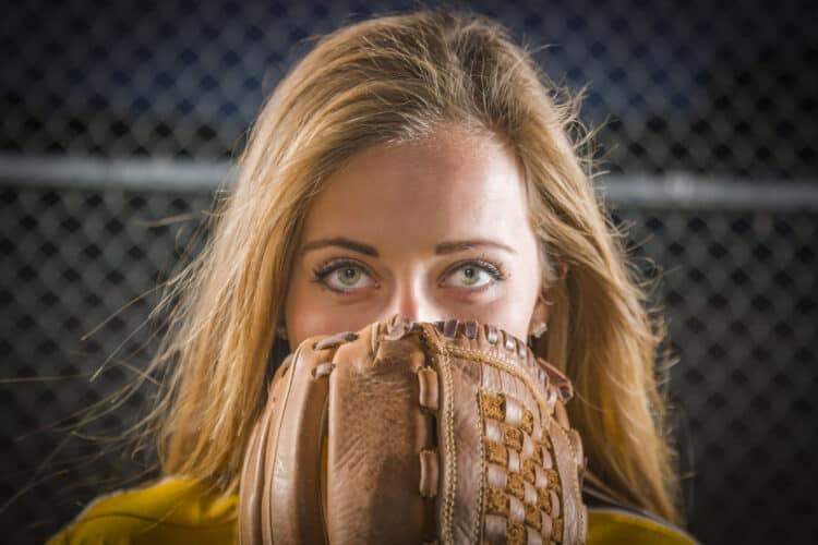 How Should a Softball Glove Fit