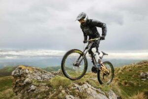 Is a Full-Face Helmet Overkill? Do Mountain Bikers Need it?