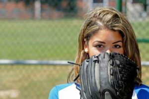 What size softball glove do I need? 	 		 			 			And what should you look at?
