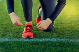How Tight to Tie Shoes for Running: Your Foolproof Shoe Tying Guide