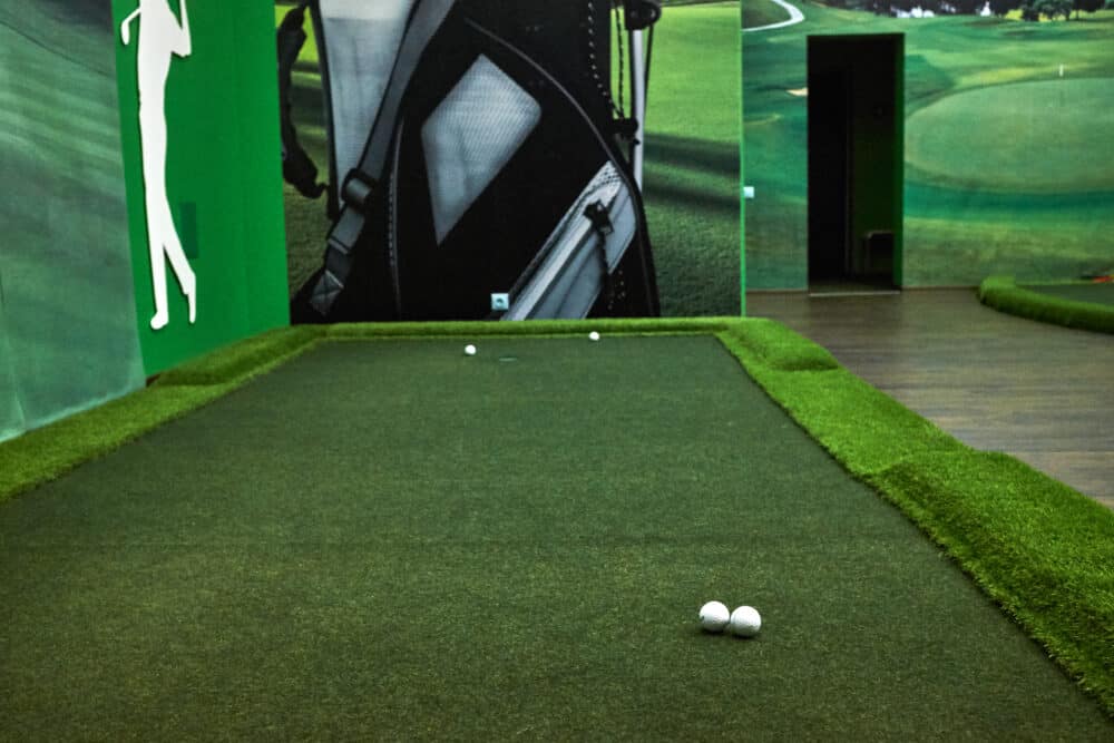 Do Professionals Use Golf Simulators